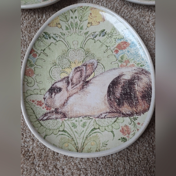 Pottery Barn Easter Egg Shaped Bunny Floral Plates Set of 5 - Picture 2 of 5